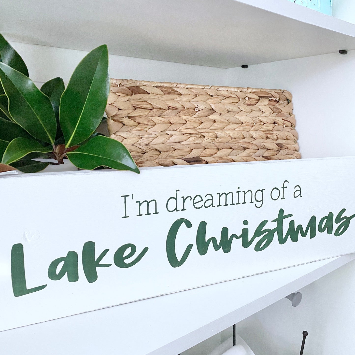 I'm Dreaming of a Lake Christmas Sign – Lake House Holiday Wood Decor
