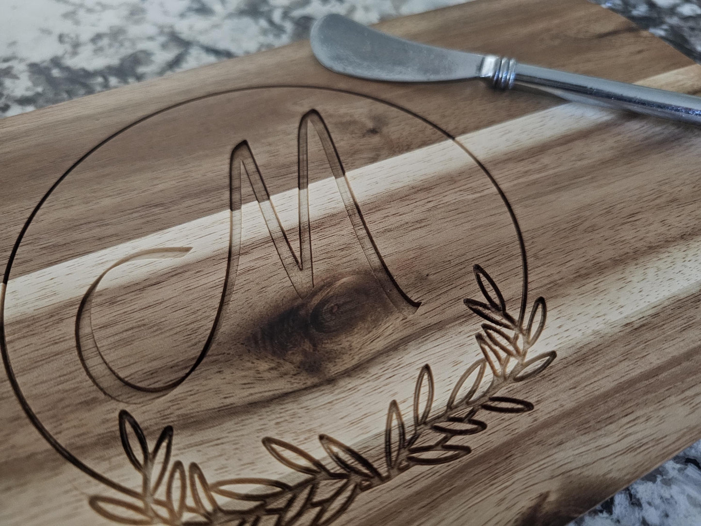 Personalized Acacia Wood Charcuterie Board – CNC Engraved Wedding & Housewarming Gift
